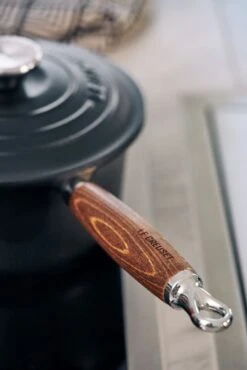 Le Creuset Signature Sauce Pan Wooden Handle -Outdoor Camping Shop 21139180000460 LS 00009 1280x1280