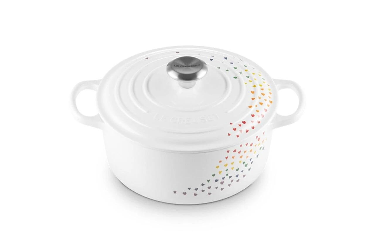 Le Creuset Loving Collection Round Dutch Oven 3 Le Creuset Loving Collection Round Dutch Oven