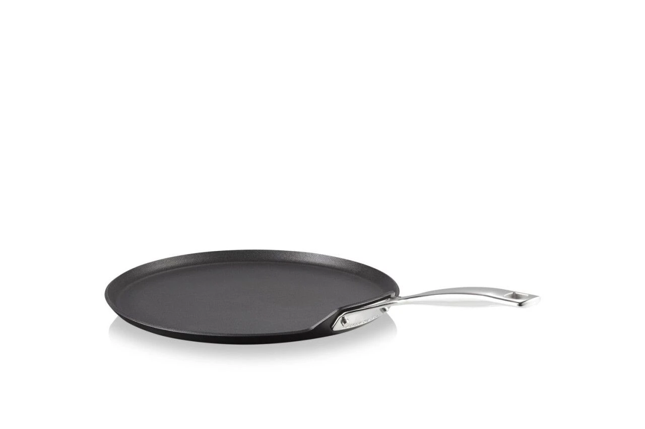 Le Creuset Toughened Nonstick Crepe Pan 8 Le Creuset Toughened Nonstick Crepe Pan - Image 6