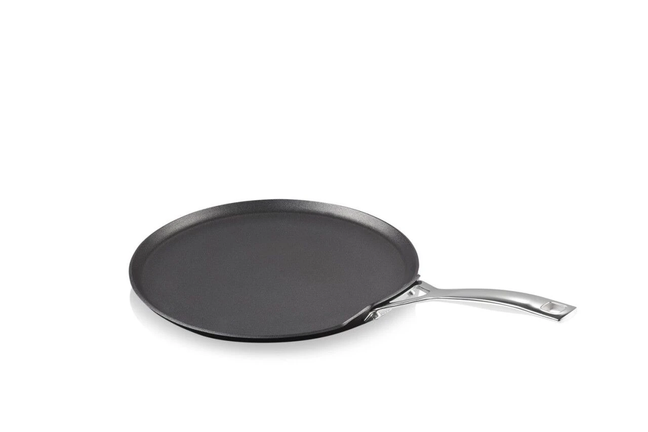 Le Creuset Toughened Nonstick Crepe Pan 3 Le Creuset Toughened Nonstick Crepe Pan