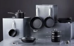 Le Creuset Toughened Nonstick 3-piece Saucepan Set -Outdoor Camping Shop 51803000010002 51107260010502 51101280010202 LS00003 1280x1280