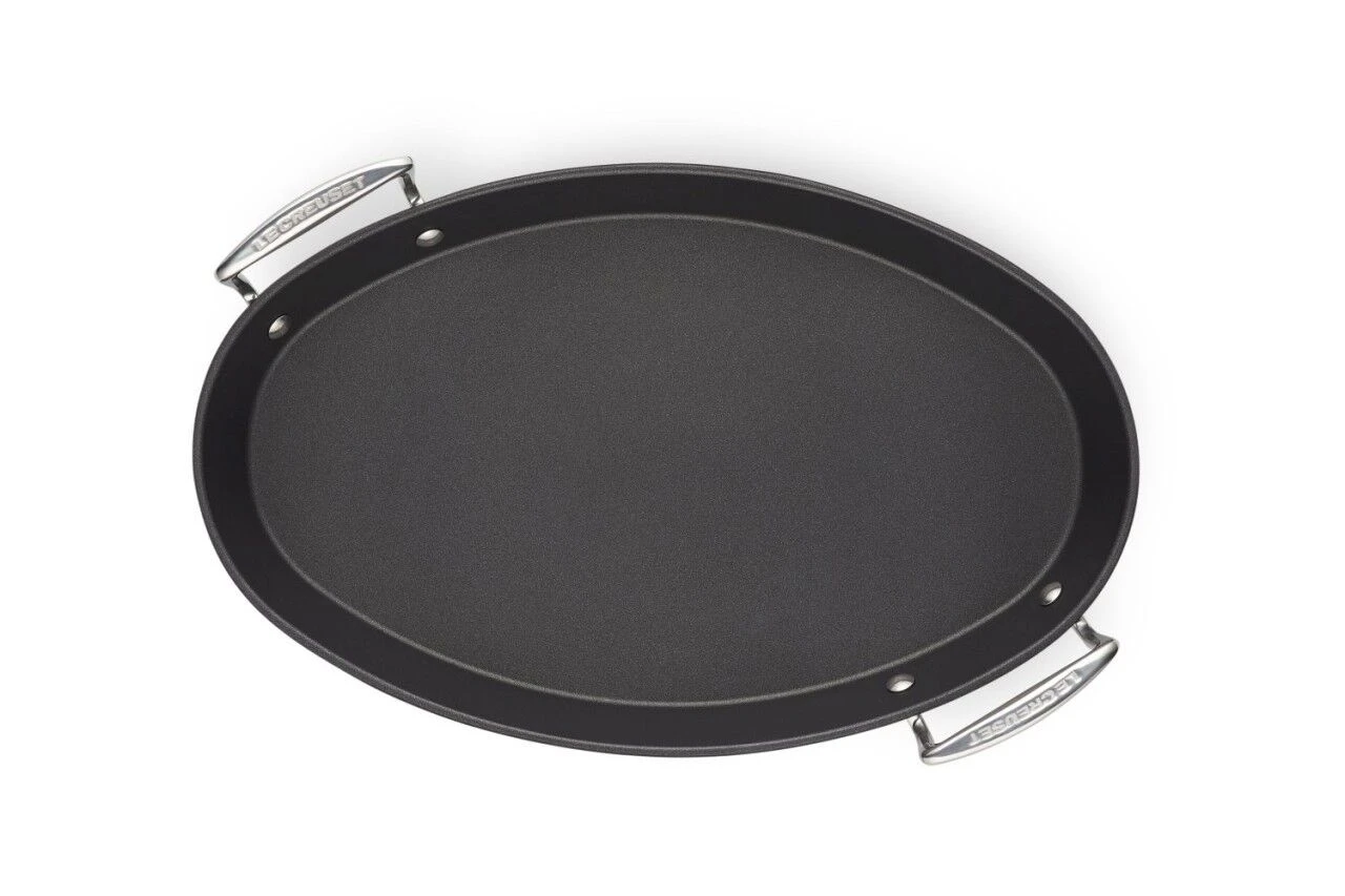 Le Creuset Toughened Nonstick Oval Fry Pan 3 Le Creuset Toughened Nonstick Oval Fry Pan