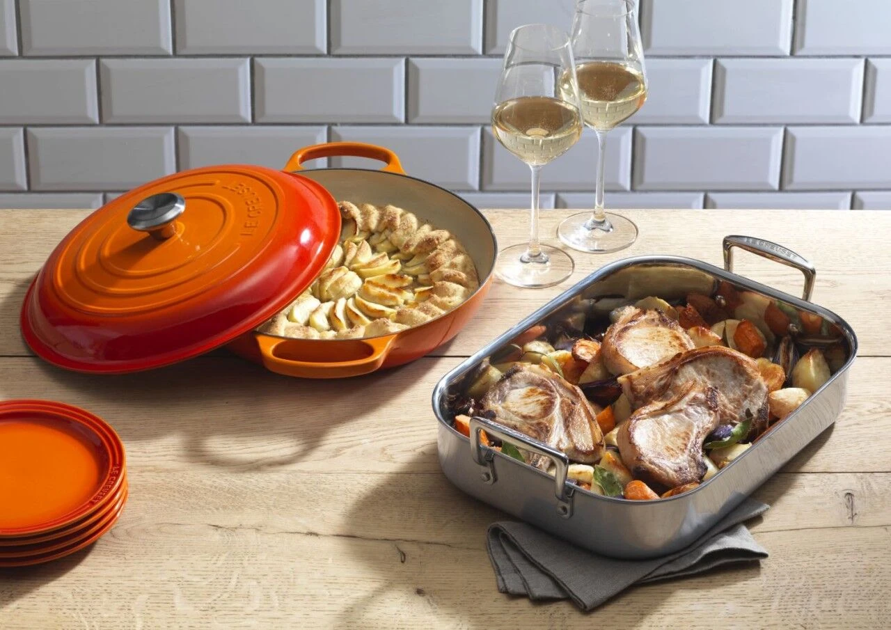 Le Creuset Classic Stainless Steel Roasting Pan 16 Le Creuset Classic Stainless Steel Roasting Pan - Image 14