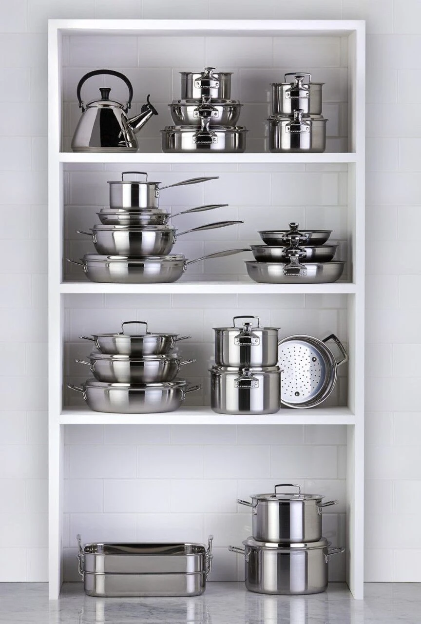 Le Creuset Classic Stainless Steel Nonstick Fry Pan - Image 2