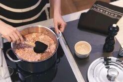 Le Creuset Stainless Steel Stockpot With Lid -Outdoor Camping Shop 96602120000000 70403207160099 96002000140000 42104281400000 LS00001 1280x1280