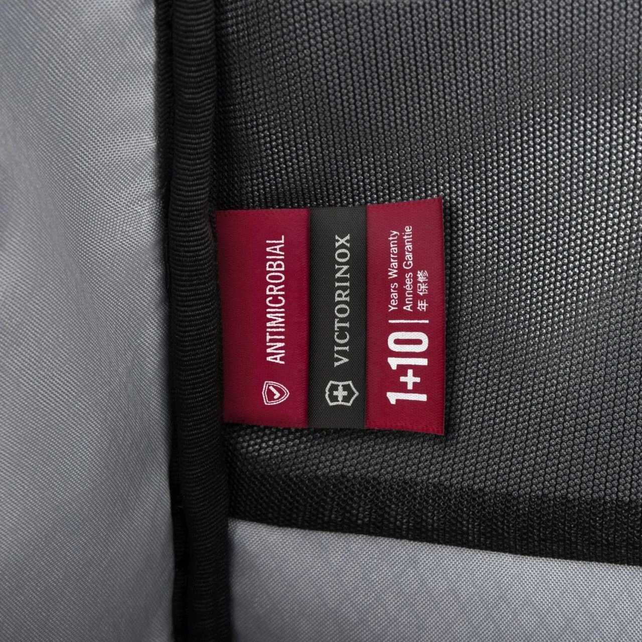 Victorinox Touring 2.0 Commuter Backpack 7 Victorinox Touring 2.0 Commuter Backpack - Image 6