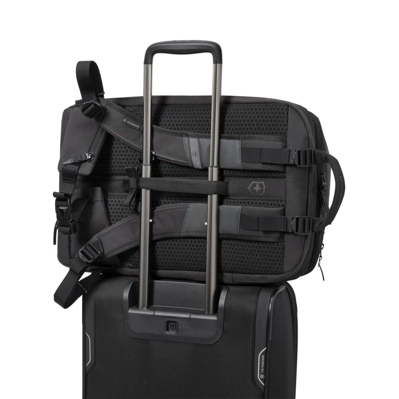 Victorinox Touring 2.0 Traveler Backpack 6 Victorinox Touring 2.0 Traveler Backpack - Image 4