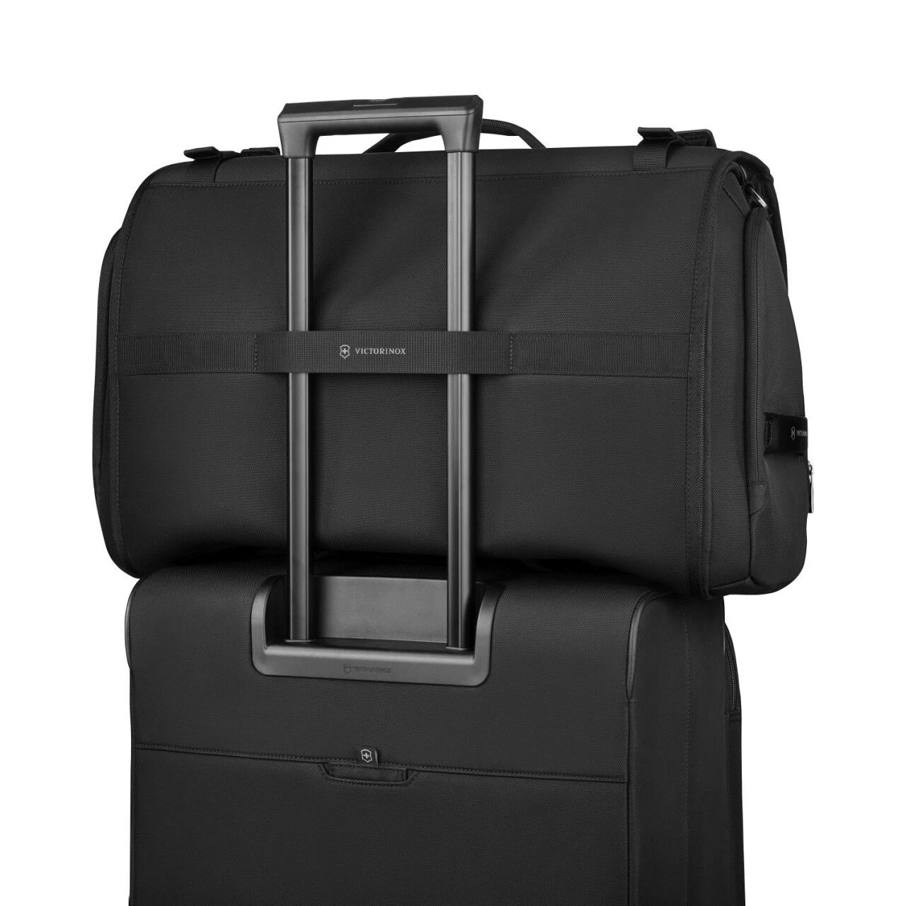 Victorinox Crosslight Garment Bag 5 Victorinox Crosslight Garment Bag - Image 3